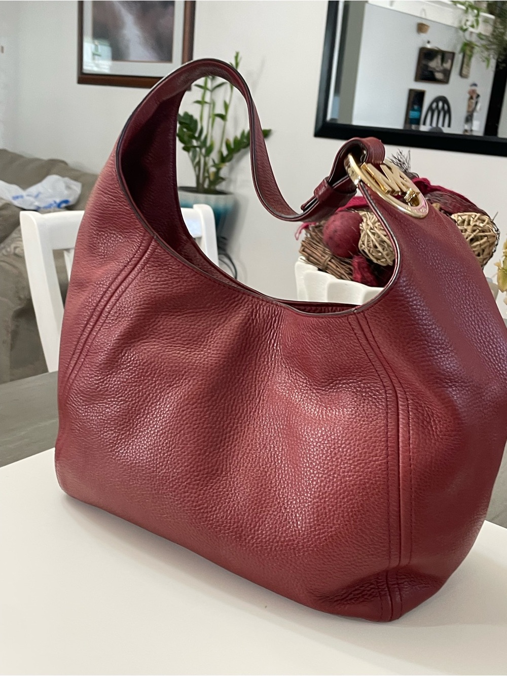 Michael Kors Large Pebbled Leather Hobo Shoulder Bag Burgundy Wine Gold Tone - Picture 9 of 13